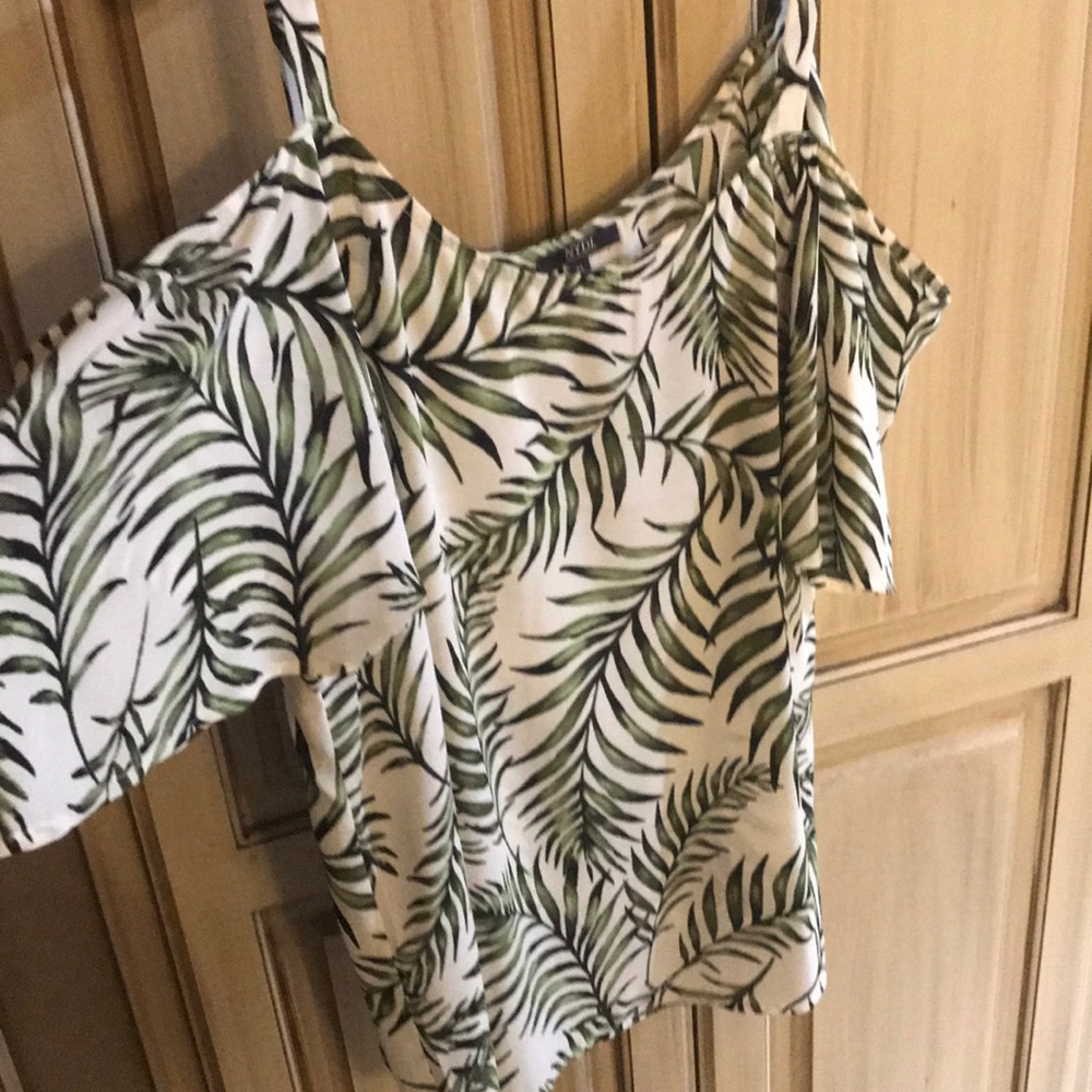 Tropical paradise NYDJ shirt